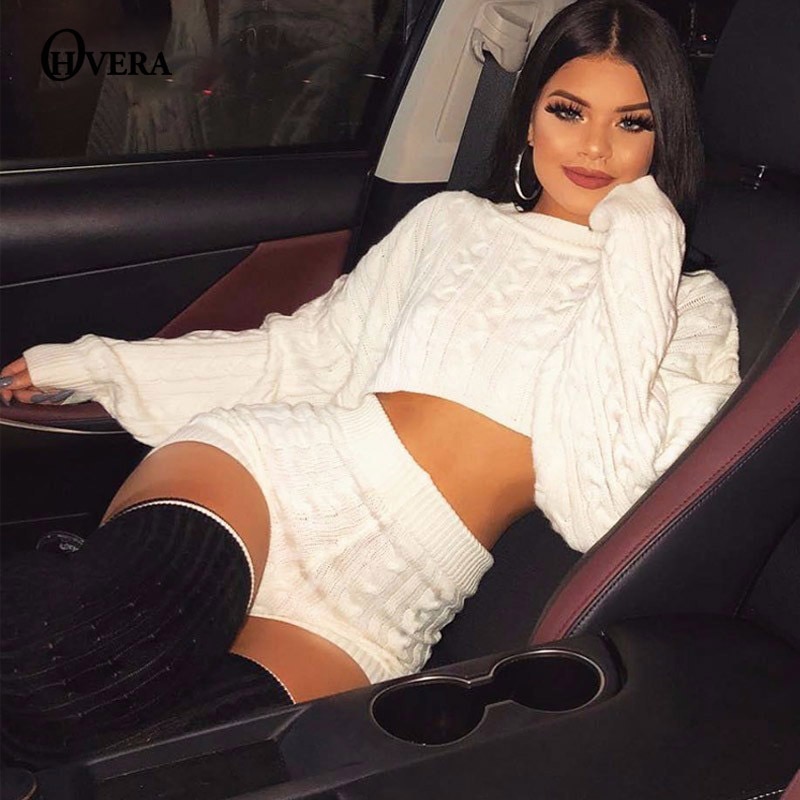 Two Piece Set Knitted Long Sleeve Crop Tops And Bodycon Shorts Suit